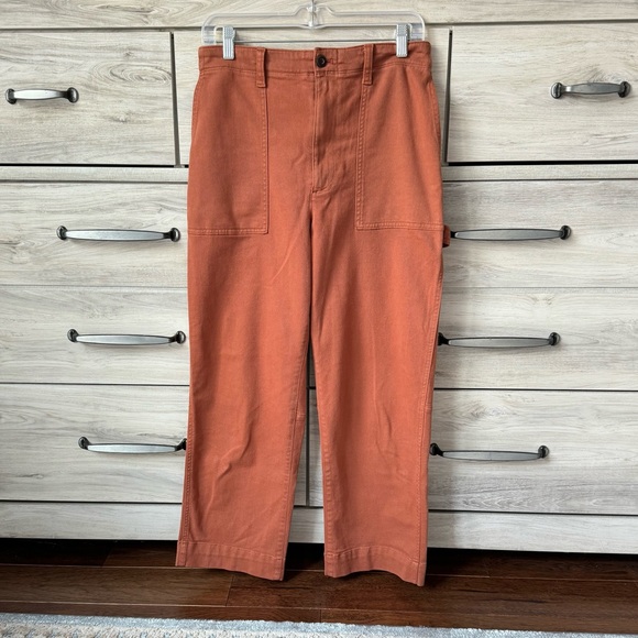 Super cool and comfortable High Rise Straight Crop Chinos by Gap size 10 - Picture 1 of 13